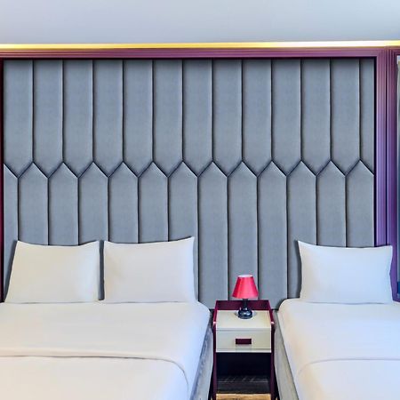 Heaven Premium Hotel Restaurant & Airport Shuttle Arnavutkoy Ngoại thất bức ảnh