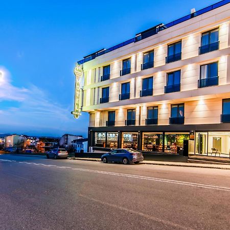 Heaven Premium Hotel Restaurant & Airport Shuttle Arnavutkoy Ngoại thất bức ảnh