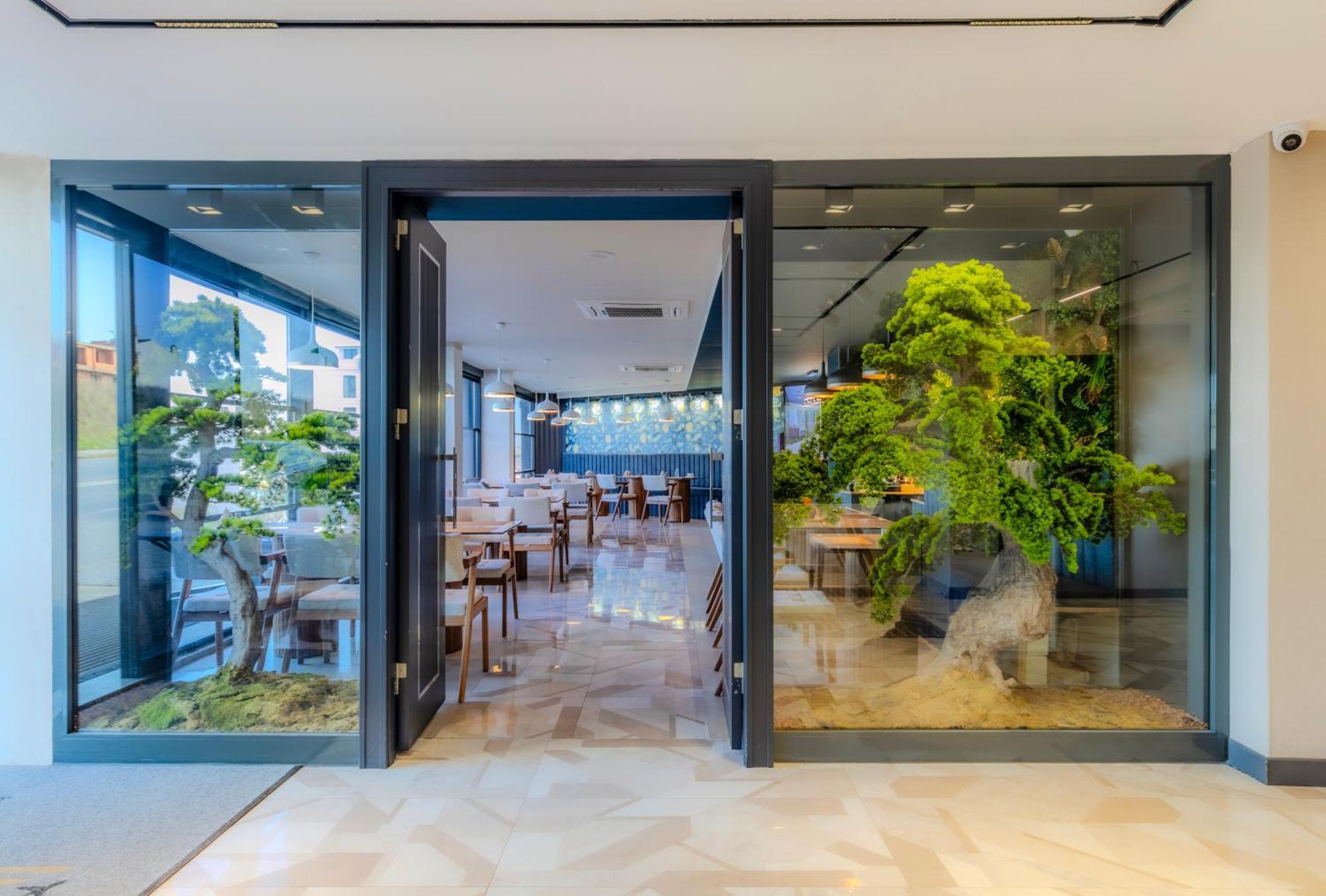 Heaven Premium Hotel Restaurant & Airport Shuttle Arnavutkoy Ngoại thất bức ảnh