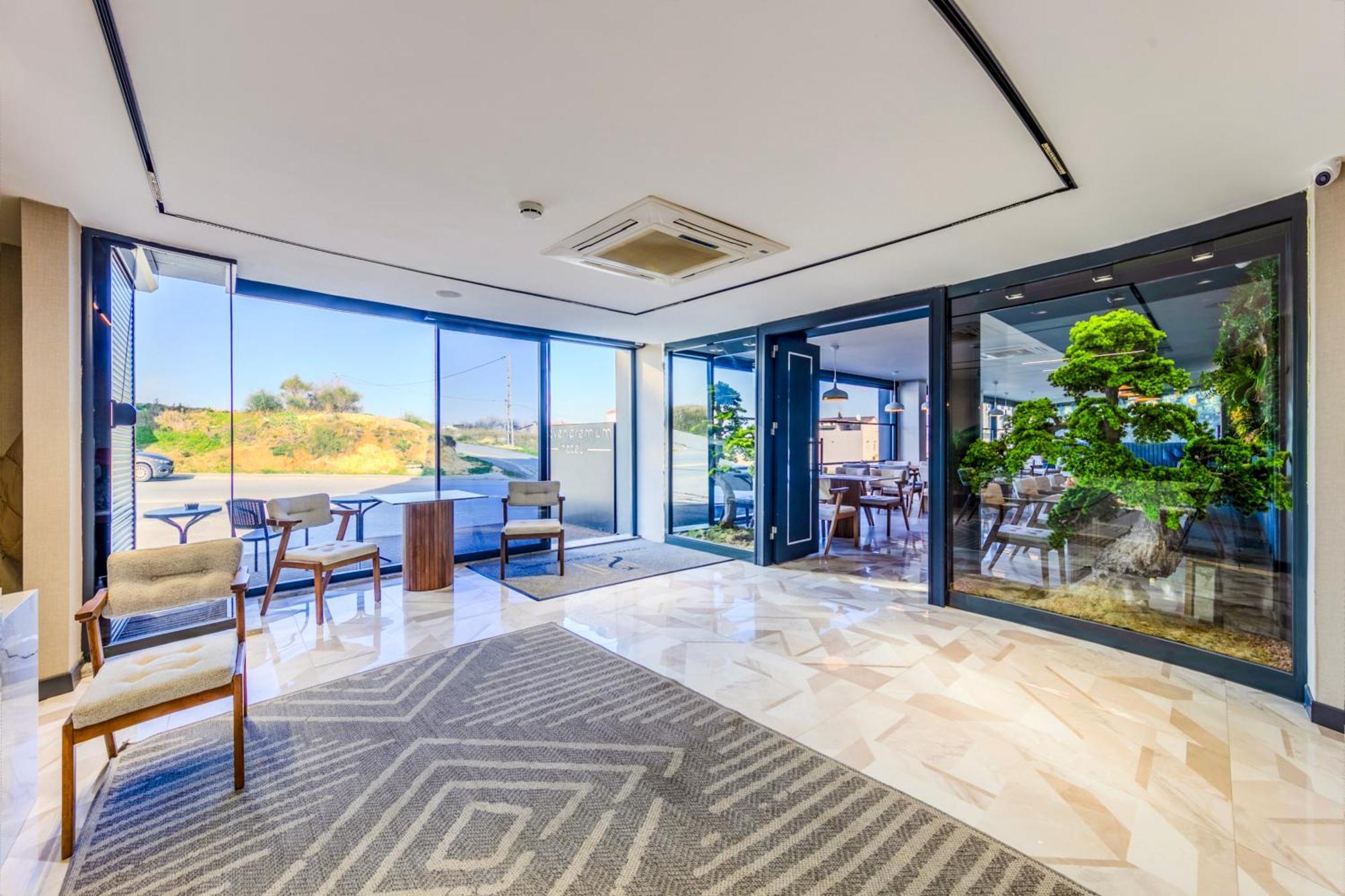 Heaven Premium Hotel Restaurant & Airport Shuttle Arnavutkoy Ngoại thất bức ảnh